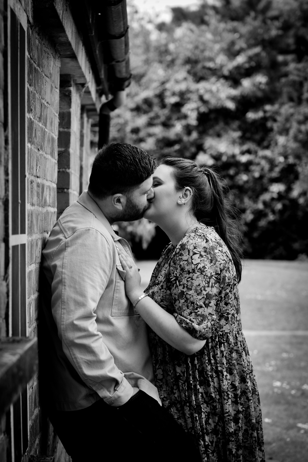 engagement photographer lady dixon park