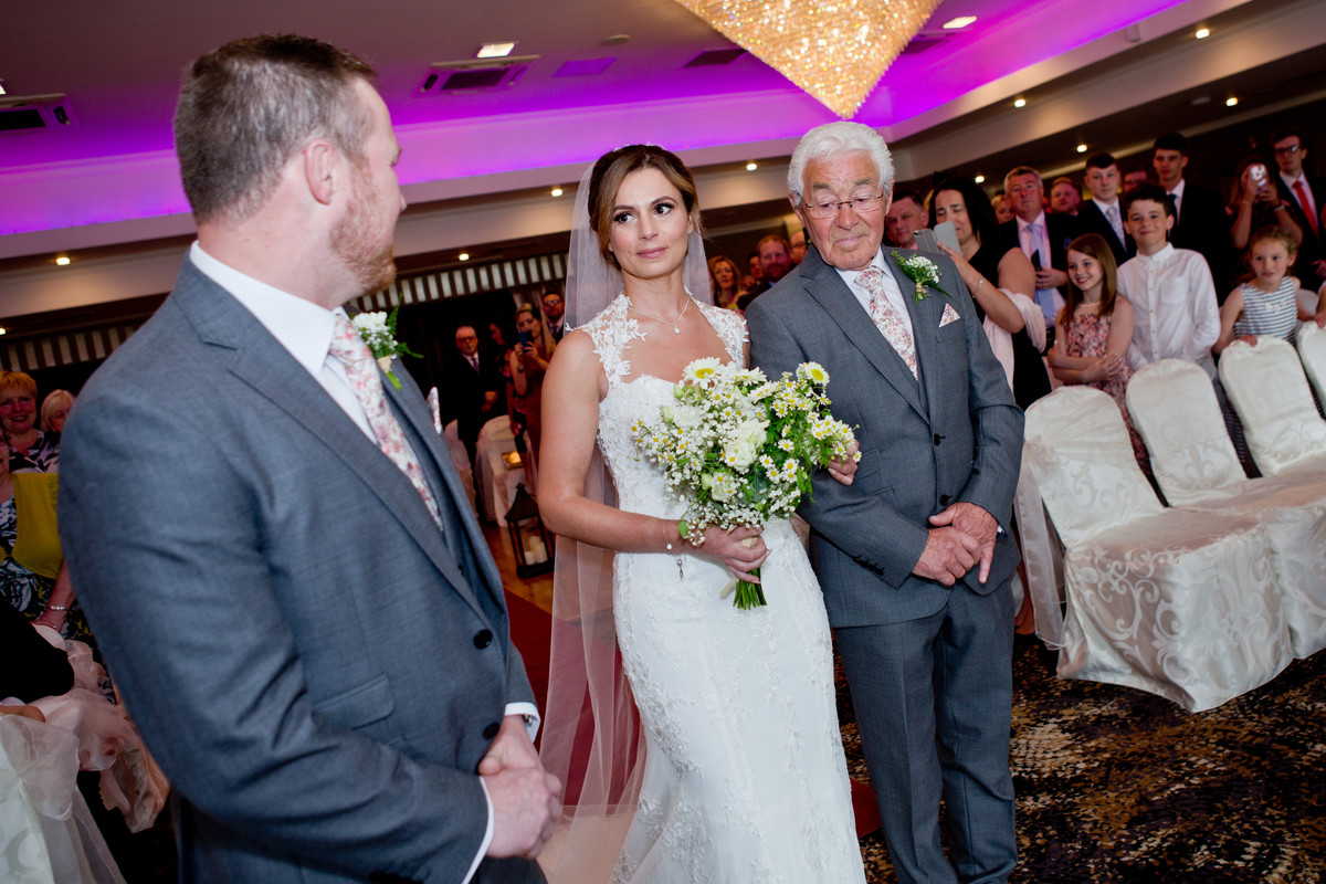 wedding photographer northern ireland killyhevlin hotel